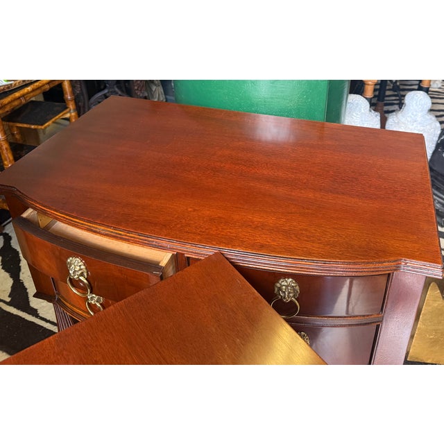 Hickory Chair Historic James River Plantation Collection Mahogany Chests Side Tables - Pair For Sale In Atlanta - Image 6 of 7