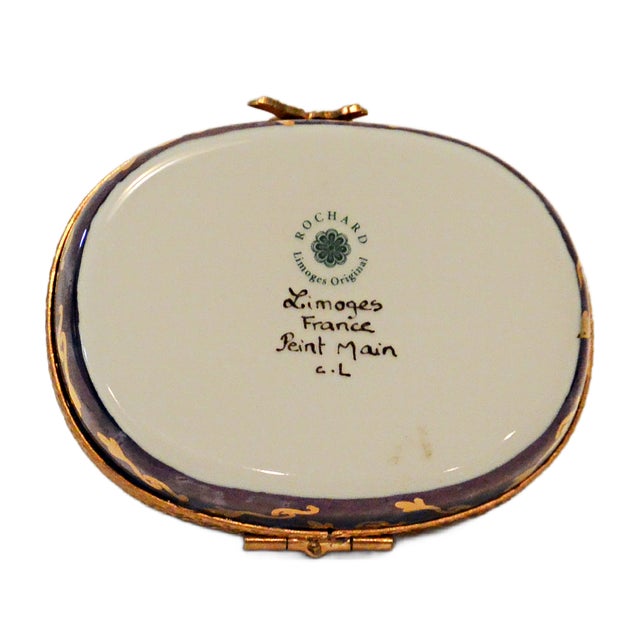 Vintage Rochard Limoges French Bulldog & Ring Cushion Porcelain Trinket Box – Circa Late 20th Century For Sale - Image 11 of 11