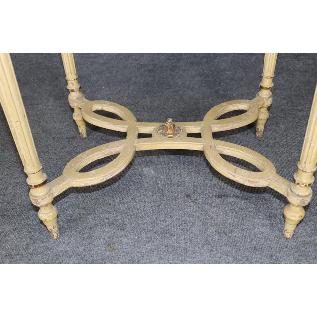 Antique French Louis XVI Parcel Gilt Ladies Vanity For Sale In Philadelphia - Image 6 of 11