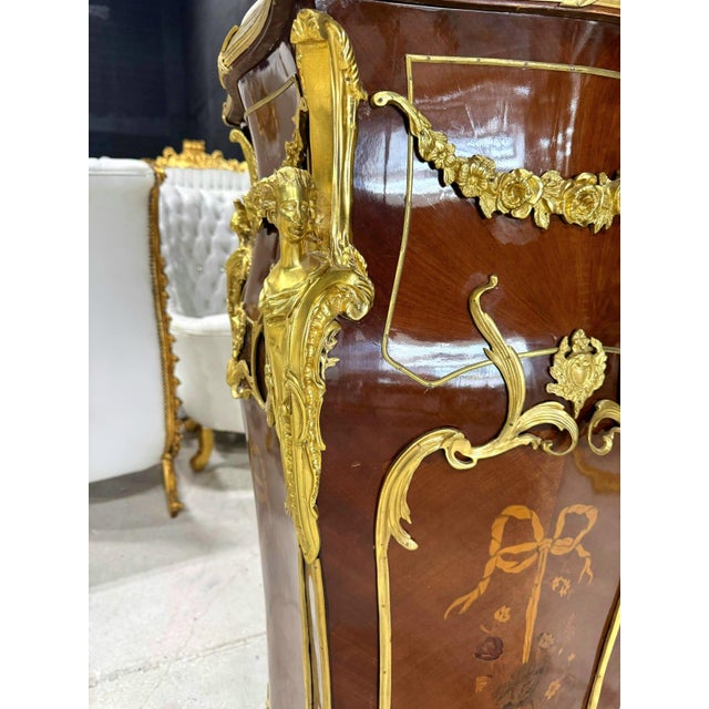 Rococo Style Pedestal Column With Elegant White Marble Top For Sale - Image 4 of 13