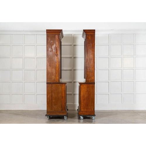 Large Antique English Oak Glazed Bookcase Cabinet, 1880 For Sale - Image 10 of 18