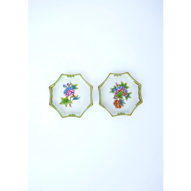 Late 20th Century Herend Porcelain Jewelry Dish For Sale - Image 5 of 10