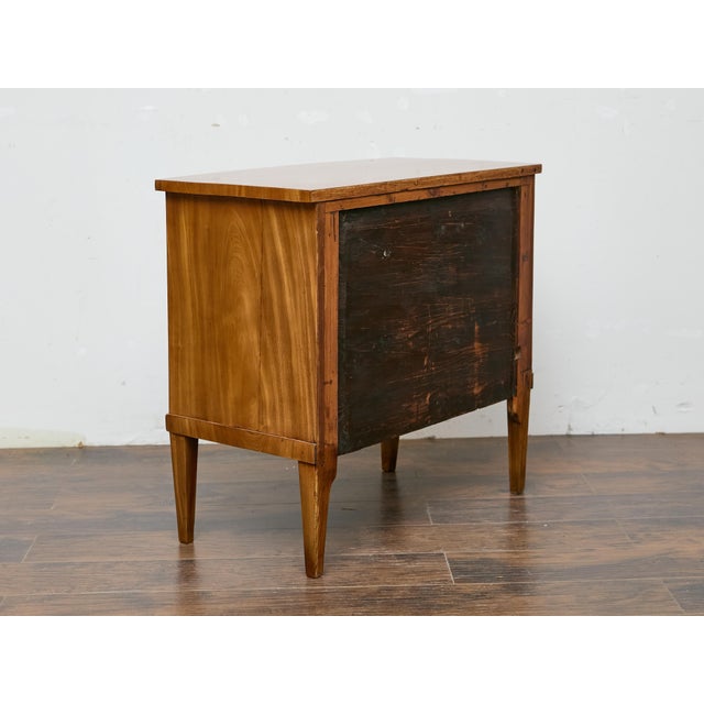 English 19th Century Mahogany Bow Front Chest with Flame Veneer, Two Drawers For Sale - Image 11 of 12