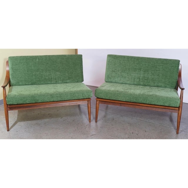 Mid-Century Modern 1960s Mid Century Modern Walnut Sectional Sofa by Tell City Chair Company For Sale - Image 3 of 13