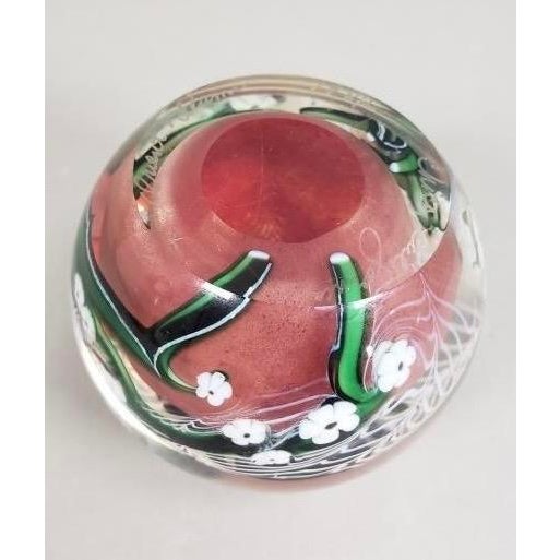 Modern Orient & Flume Lampwork Studio Glass Spider Paperweight For Sale - Image 3 of 3