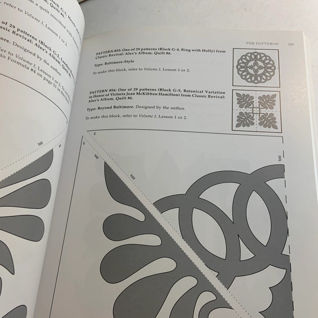 1990s Papercuts and Plenty Classic Quilt Applique Book For Sale - Image 4 of 13