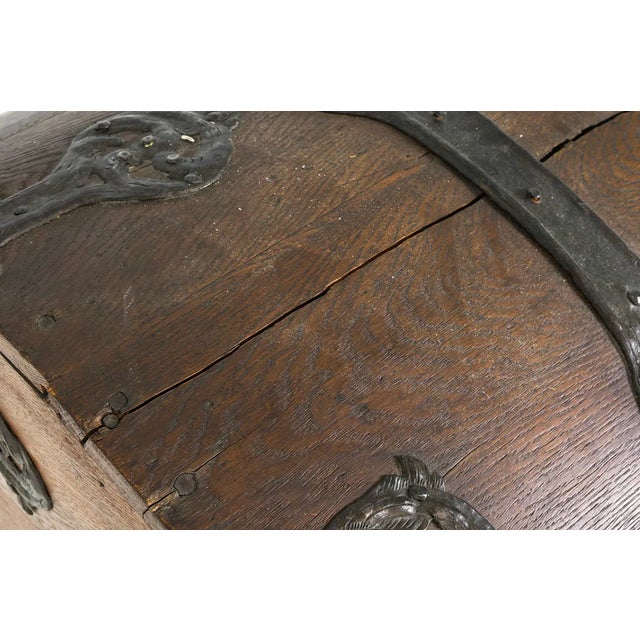 18th-Century Baroque Dome-Top Coffer With Original Key | Denmark For Sale - Image 9 of 10
