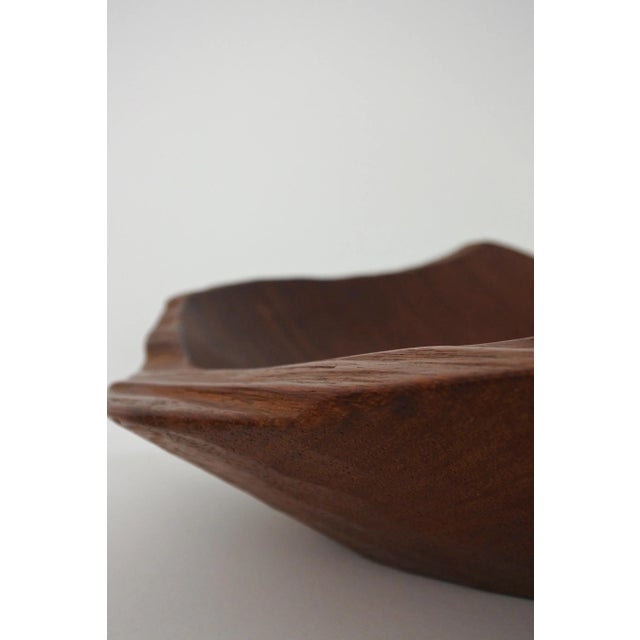 1960s French Hand-Carved Free-Form Wood Dish, 1960s For Sale - Image 5 of 9