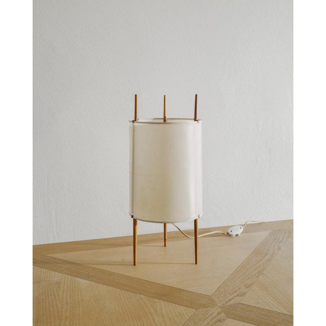 Early Mid-Century Cylinder No 9 Table Desk Lamp by Isamu Noguchi for Knoll USA, 1940s For Sale - Image 3 of 7
