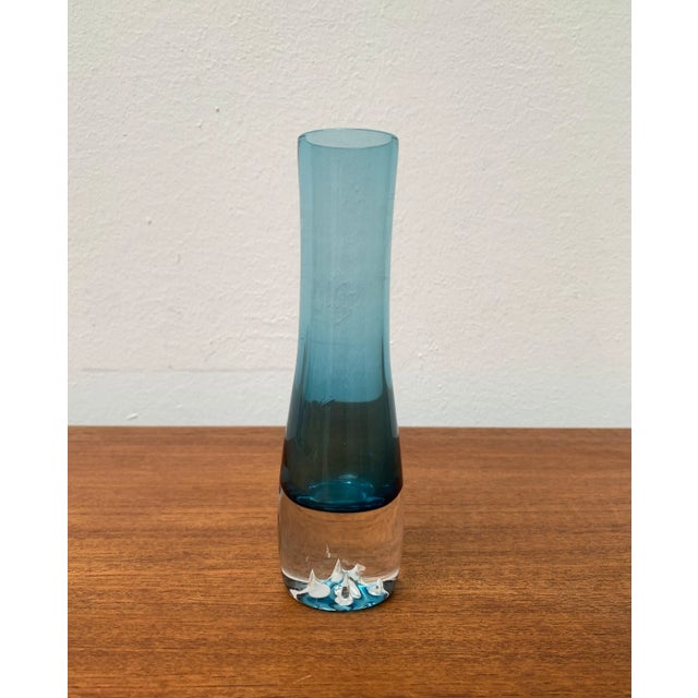 Vintage Art Glass Vase For Sale - Image 4 of 12