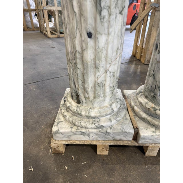 Grand Fluted Verde Alpi Marble Columns on Stepped Bases, Set of 2 For Sale - Image 5 of 9