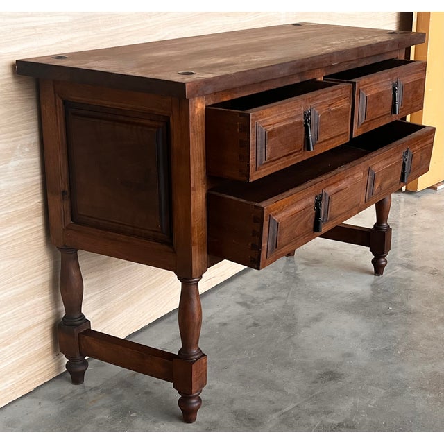 Wood 19th Century Catalan Spanish Carved Walnut Console Sofa Table, Four Drawers For Sale - Image 7 of 11
