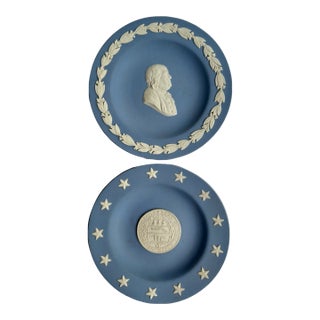 Wedgwood State Series Jasperware Set, 1976 For Sale