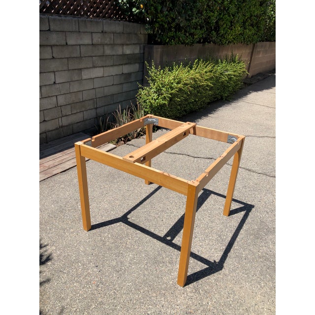 Camel 1950s Danish Modern Extension Leaf Dining Table by Møbler For Sale - Image 8 of 12