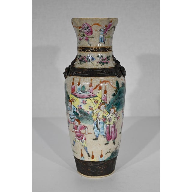 Antique Chinese Vase in Porcelain from Nankin For Sale - Image 3 of 15