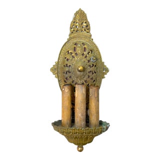 Antique Ornate Victorian Reticulated Thick Gold Gilt Bronze Wall Sconce Fixture For Sale