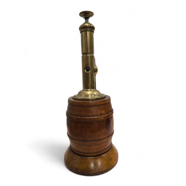 Antique Barrel-Shaped Cigar Cutter in Wood and Gilt Brass, 1900 For Sale - Image 4 of 9