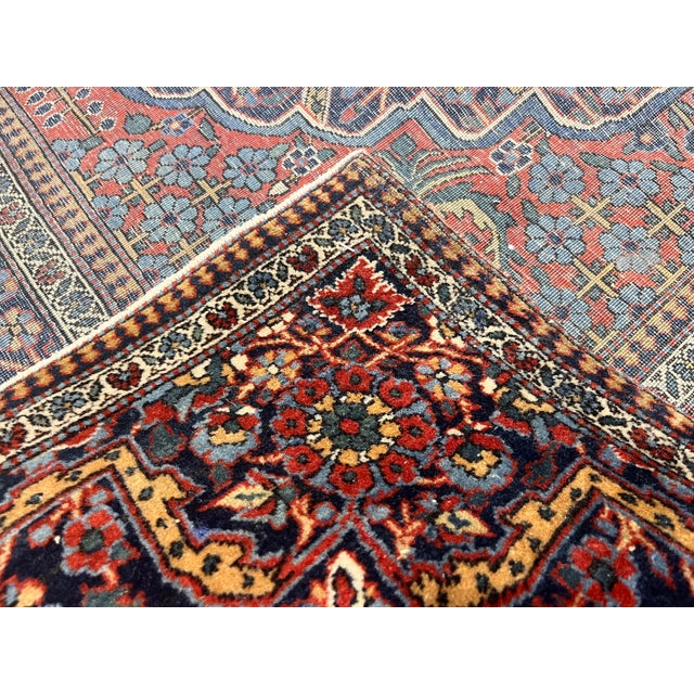 Antique Persian Kashan Rug 4'4" X 7’2” For Sale In New York - Image 6 of 7