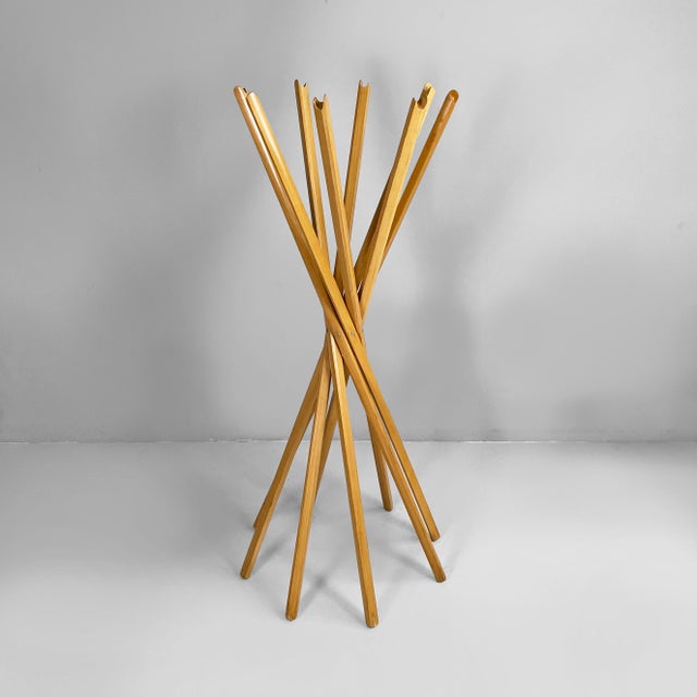 Italian modern coat hanger Sciangai by De Pas, D'Urbino and Lomazzi for Zanotta, 1980s Folding coat stand model Sciangai...