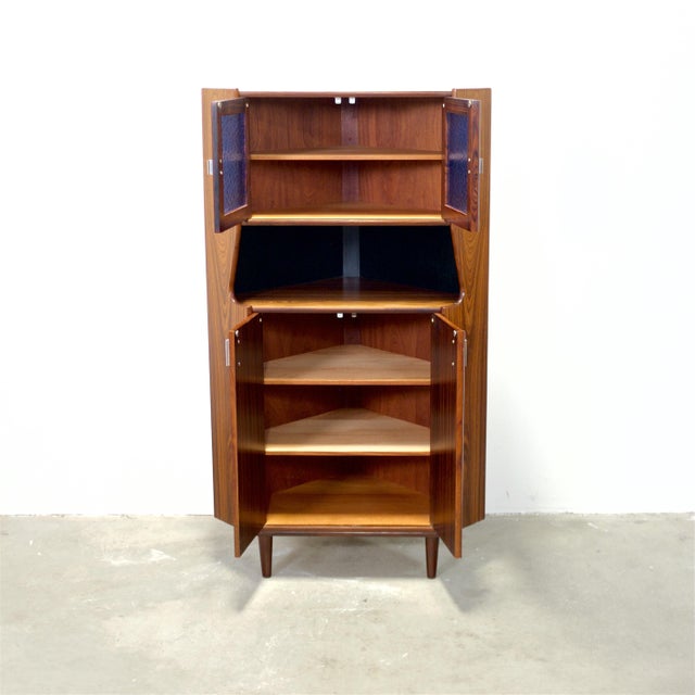 1950s Danish Rosewood Corner Cabinet W/ Indigo Stained Glass Doors For Sale - Image 10 of 16