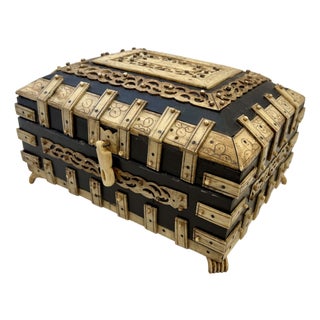 Antique Anglo - Indian Bombay Mughal Footed Box For Sale