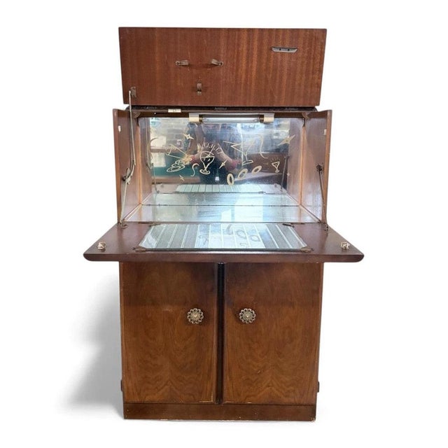 Mid-Century Walnut Bar Cabinet with Fold-Down Top and Etched Glass Interior, 1950s For Sale - Image 10 of 10