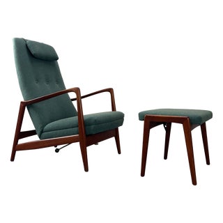 Set of Mid-Century Model 829 High-Back Lounge Chair and Ottoman in Teak and Green Upholstery by Gio Ponti for Cassina, Italy, 1960s For Sale