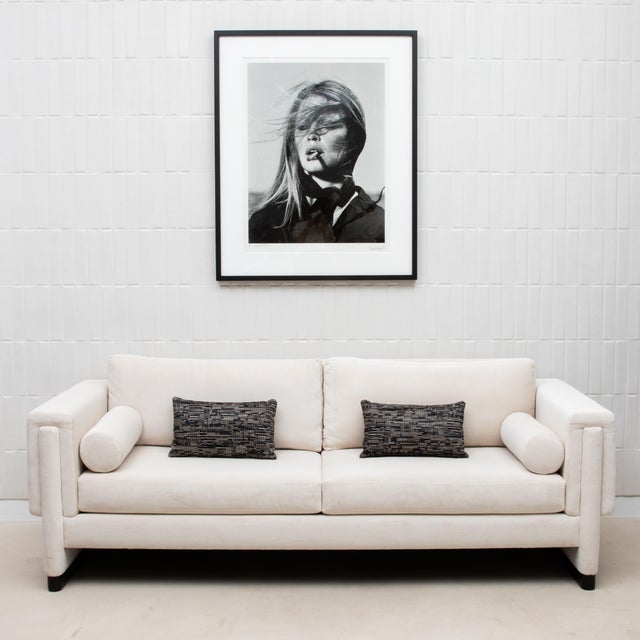 Modern Cream Velvet Sofa by Mogul For Sale In Los Angeles - Image 6 of 10