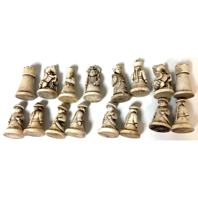 Late 20th Century Exceptional Chinese Lacquered Travel Chess Set Lacquered Board & Court Figures For Sale - Image 5 of 18