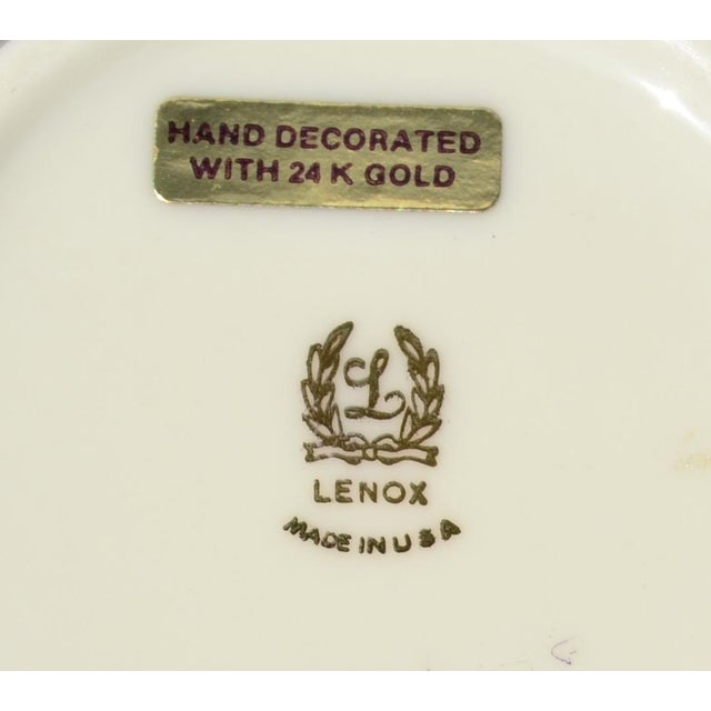 1960s Lenox Kismet Collection Fine Bone Porcelain Ginger Jar Vase Embossed Fleur-De-Lis Pattern For Sale - Image 11 of 12