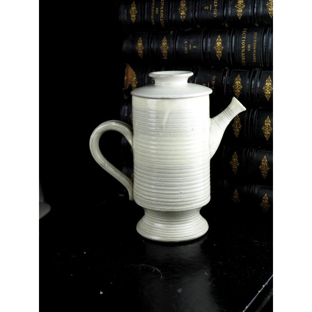 Mid 20th Century Mid-Century Irish Scandinavian Kilroot Cream Stoneware Coffee Jug For Sale - Image 11 of 11