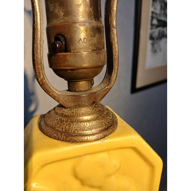 Antique Muncie Pottery Art-Deco Table Lamp For Sale In Philadelphia - Image 6 of 17
