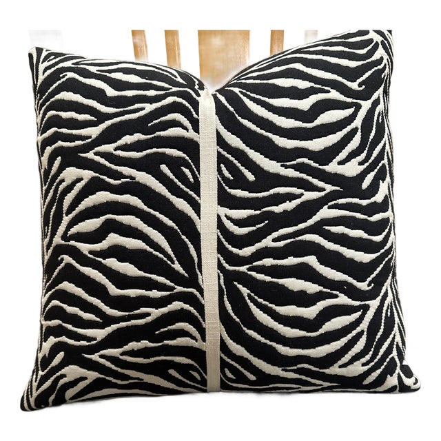 Handcrafted Decorative Pillow Case For Sale