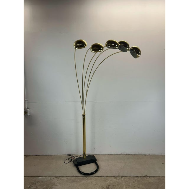 1980s Vintage Postmodern Brass Floor Lamp With Five Globes For Sale - Image 5 of 12