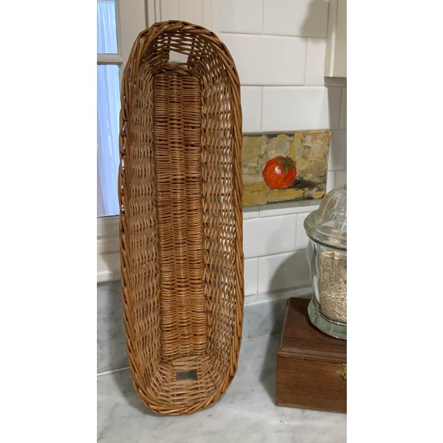 Early 20th Century French Rattan Baguette Bread Basket. Serving or Display Pc. For French Country, Rustic European, Cottage Core or Farmhouse Decor For Sale - Image 4 of 6