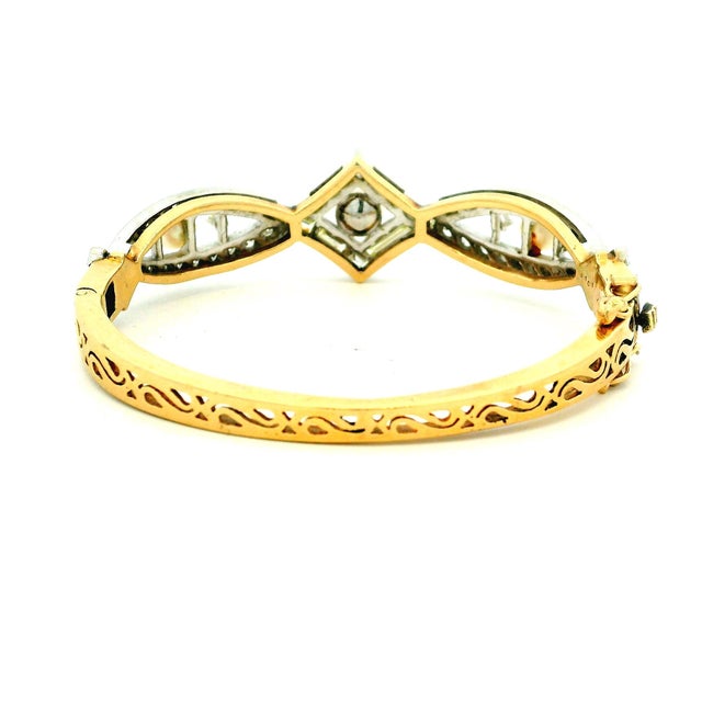 1950s Vintage French Diamond and Pearl Bracelet, 14k Gold & Platinum, Circa 1950s For Sale - Image 5 of 15