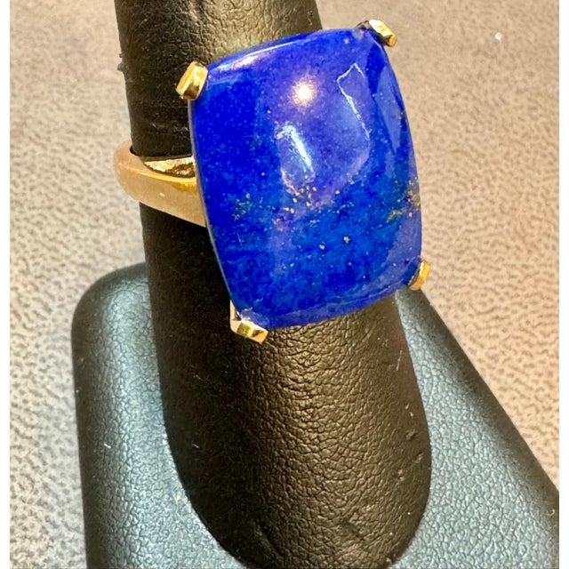 2000 - 2009 13 Ct Emerald cut Natural Lapis Lazuli Ring in 14 Kt Yellow Gold, Estate Size 8 For Sale - Image 5 of 18