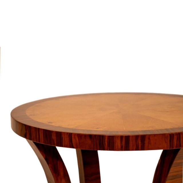Black Art Deco Round Side Table in Burl Walnut and Black Lacquer For Sale - Image 8 of 9