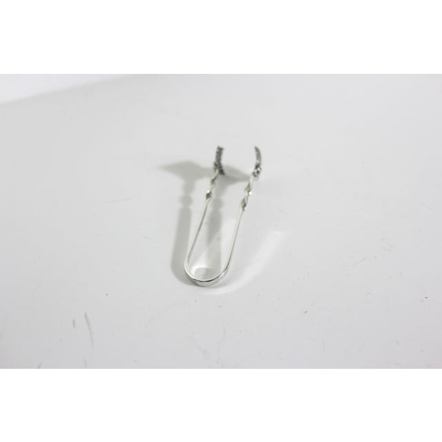 Silver Vintage Sterling Silver Shell or Leaf Sugar or Ice Tongs Bar Cart Styling BonBon Hallmark For Sale - Image 8 of 12