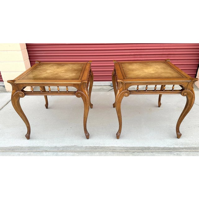 Vintage Weiman French Provincial Side Table. Beautiful detail work on corner and sides, has a leather top. Would look...