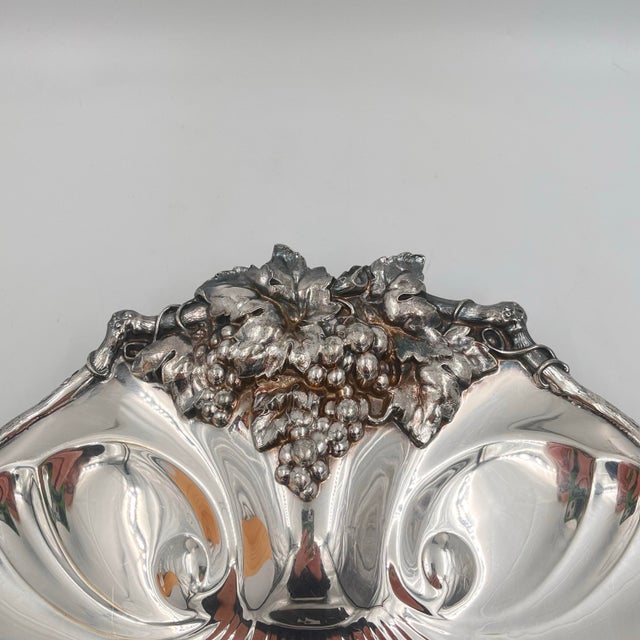 Vintage Reed & Barton XLarge Silverplate Scallop Shell Serving Dish, Shrimp Cocktail, Appetizers, Hors Oeuvres Holloware For Sale - Image 12 of 12