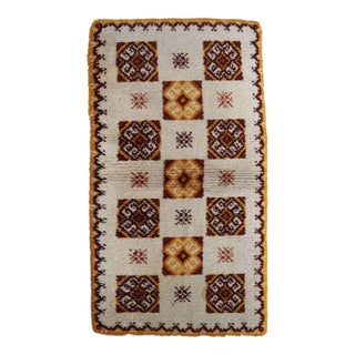 1960s Vintage French Savonnerie Rug 2.5' X 4.8' For Sale