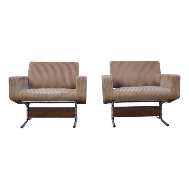 Caracas Lounge Chairs by Pierre Guariche for Meurop, 1967, Set of 2 For Sale