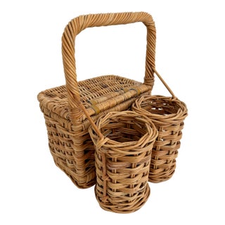 Vintage Wicker Wine Picnic Basket For Sale