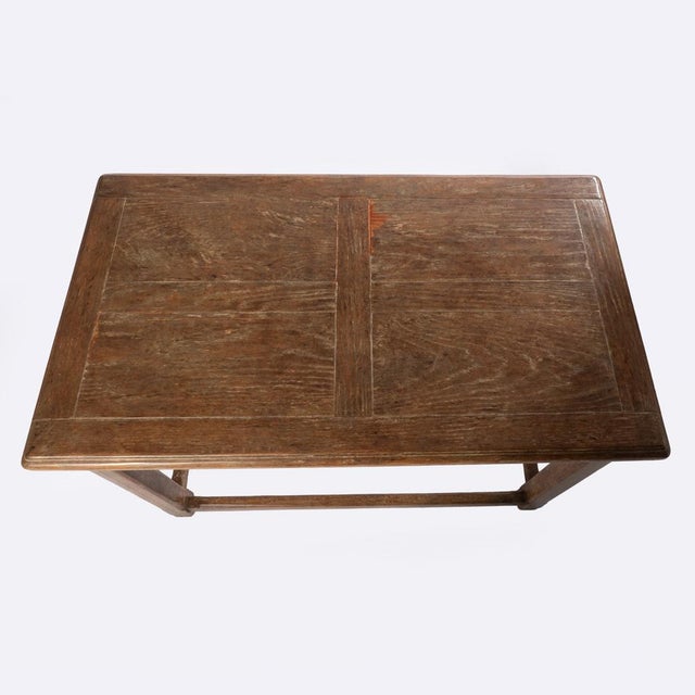 A great size oak table with a distressed finish. A great addition to your country home.