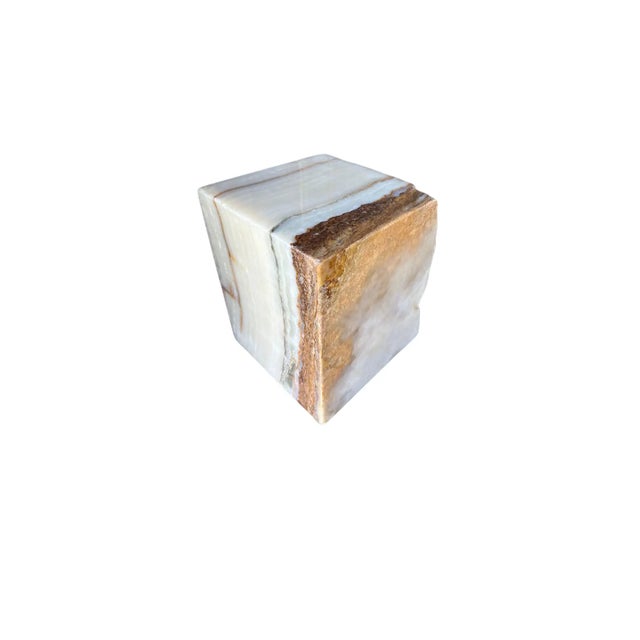 Jupiter Onyx Marble Side Table With Stunning Textures, Modern Organic For Sale - Image 11 of 11