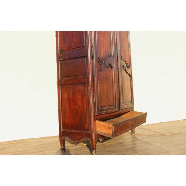Late 19th Century 19th Century French Provincial Louis XV Walnut Armoire Cabinet For Sale - Image 5 of 13