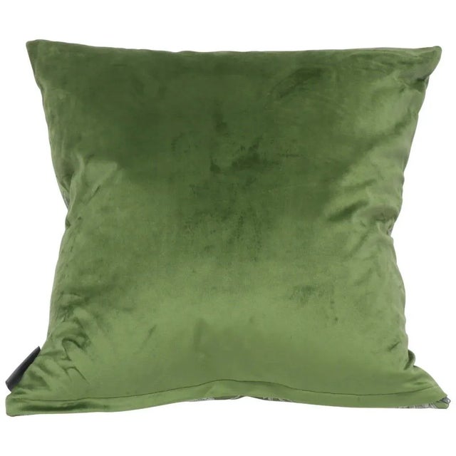 Expertly handmade by Foy & Co, our range of Tiki Pinapple cushions will add a tropical pop of colour to your home....