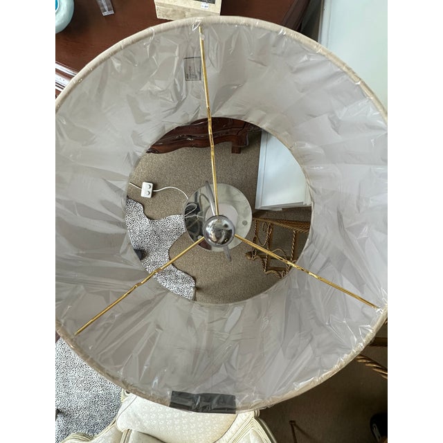 Reggiani Reggiani Italy Murano Glass Floor Lamp 1970's For Sale - Image 4 of 6