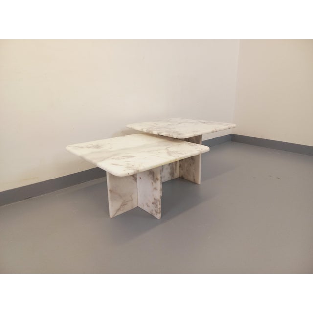 Vintage Nesting Tables in White Marble, 1970s, Set of 2 For Sale - Image 16 of 18